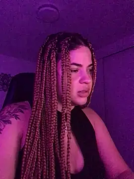 Snapshot of MelSaunders chatting on December 2024 02:39:01 AM MelSaunders online show from December 2024 02:39:01 AM