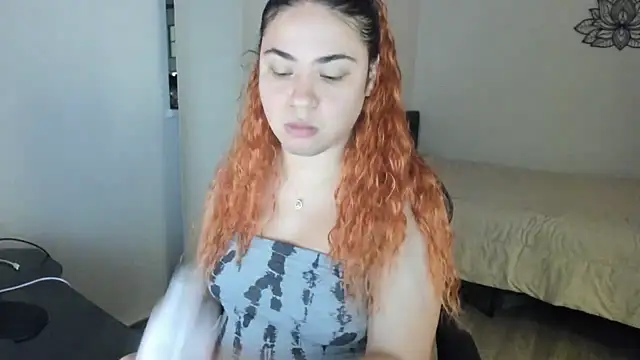 Snapshot of MelSaunders chatting on January 2025 01:53:02 AM MelSaunders online show from January 2025 01:53:02 AM