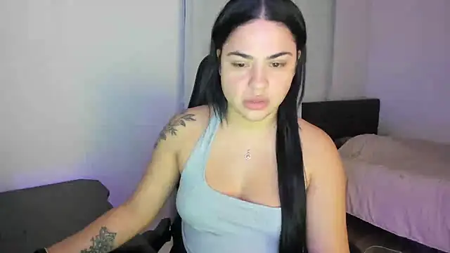 Snapshot of MelSaunders chatting on January 2025 02:20:02 AM MelSaunders online show from January 2025 02:20:02 AM