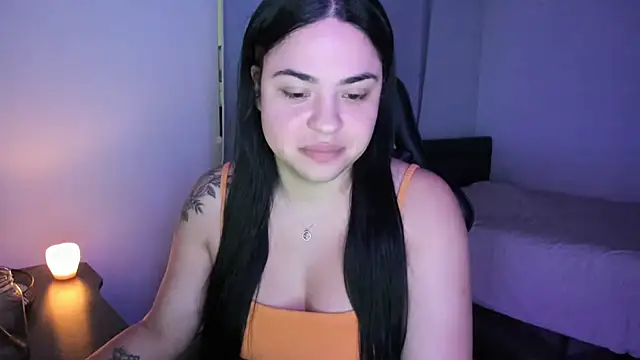 Snapshot of MelSaunders chatting on January 2025 04:39:02 AM MelSaunders online show from January 2025 04:39:02 AM