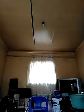 Snapshot of ThaBundaa chatting on February 2025 11:42:02 AM ThaBundaa online show from February 2025 11:42:02 AM