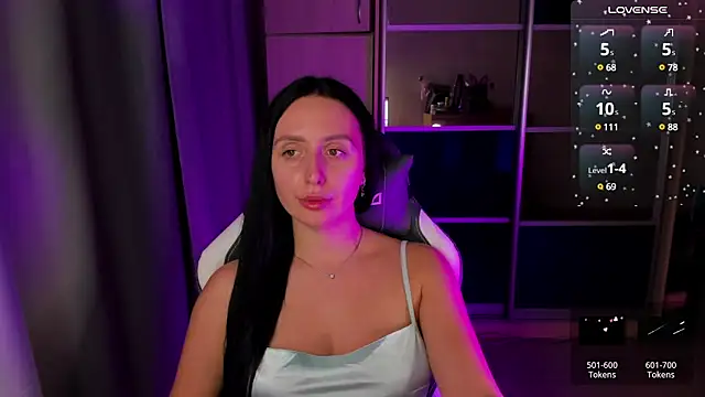 Snapshot of Christy_Calypso chatting on January 2025 10:04:01 PM Christy Calypso online show from January 2025 10:04:01 PM