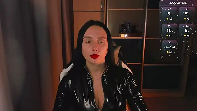 Snapshot of Christy_Calypso chatting on February 2025 07:03:02 PM Christy Calypso online show from February 2025 07:03:02 PM