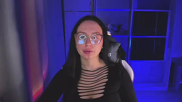 Snapshot of Christy_Calypso chatting on November 2025 03:35:01 PM Christy Calypso online show from November 2025 03:35:01 PM