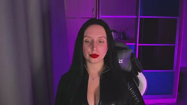 Snapshot of Christy_Calypso chatting on April 2026 03:52:01 PM Christy Calypso online show from April 2026 03:52:01 PM