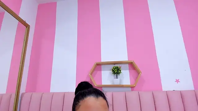 Snapshot of ISABELLA_020 chatting on March 2025 11:09:02 AM ISABELLA 020 online show from March 2025 11:09:02 AM