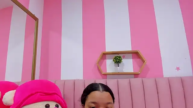 Snapshot of ISABELLA_020 chatting on October 2025 12:48:02 PM ISABELLA 020 online show from October 2025 12:48:02 PM