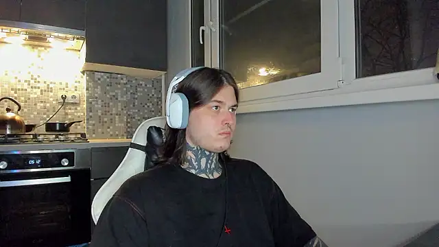 Snapshot of _torfin_ chatting on December 2024 11:36:01 PM torfin online show from December 2024 11:36:01 PM