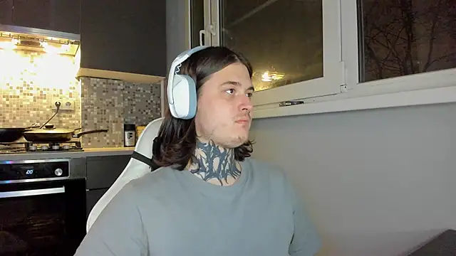 Snapshot of _torfin_ chatting on December 2024 09:19:02 PM torfin online show from December 2024 09:19:02 PM