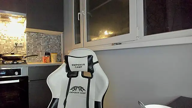 Snapshot of _torfin_ chatting on December 2024 12:23:01 AM torfin online show from December 2024 12:23:01 AM