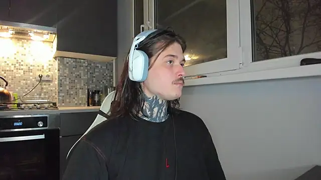 Snapshot of _torfin_ chatting on January 2025 08:35:01 PM torfin online show from January 2025 08:35:01 PM