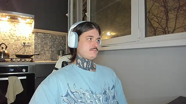 Snapshot of _torfin_ chatting on January 2025 10:24:01 PM torfin online show from January 2025 10:24:01 PM