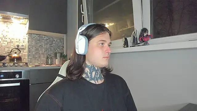 Snapshot of _torfin_ chatting on March 2025 03:17:01 AM torfin online show from March 2025 03:17:01 AM