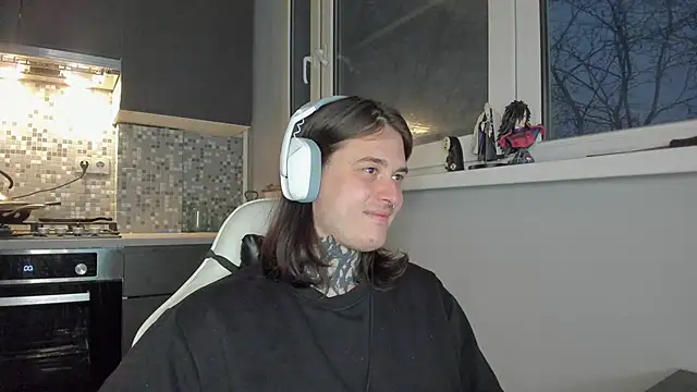 Snapshot of _torfin_ chatting on March 2025 04:24:02 PM torfin online show from March 2025 04:24:02 PM