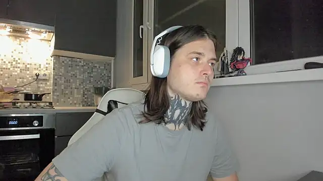 Snapshot of _torfin_ chatting on March 2025 01:24:02 AM torfin online show from March 2025 01:24:02 AM