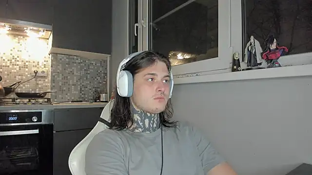 Snapshot of _torfin_ chatting on March 2025 08:19:01 PM torfin online show from March 2025 08:19:01 PM