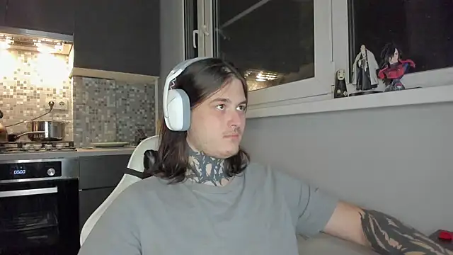 Snapshot of _torfin_ chatting on March 2025 07:57:02 PM torfin online show from March 2025 07:57:02 PM