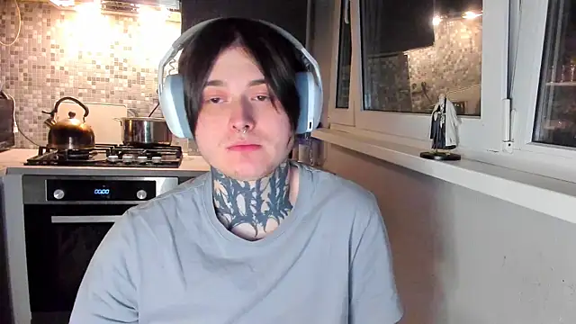 Snapshot of _torfin_ chatting on February 2026 09:32:02 PM torfin online show from February 2026 09:32:02 PM