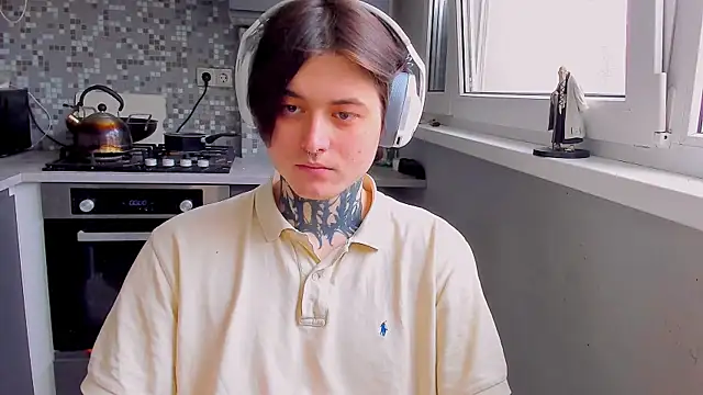 Snapshot of _torfin_ chatting on February 2026 09:19:02 AM torfin online show from February 2026 09:19:02 AM