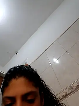 Snapshot of Shura_xxxBig chatting on September 2025 01:42:02 AM Shura xxxBig online show from September 2025 01:42:02 AM