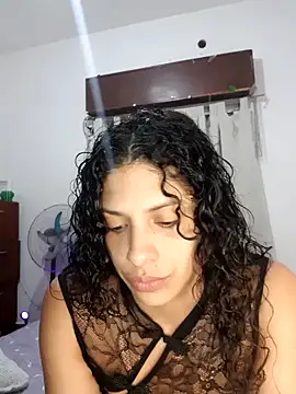 Snapshot of Shura_xxxBig chatting on October 2025 01:17:01 AM Shura xxxBig online show from October 2025 01:17:01 AM