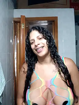 Snapshot of Shura_xxxBig chatting on February 2026 12:58:02 AM Shura xxxBig online show from February 2026 12:58:02 AM