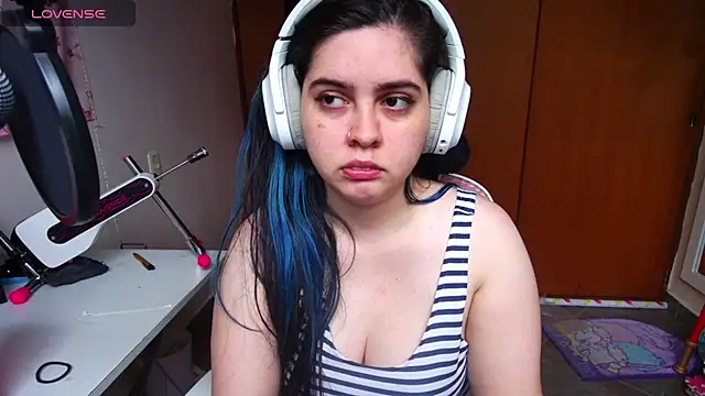 Vallolet Spencer online show from February 2025 12:05:02 PM