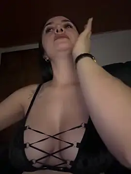 preetypeach online show from December 2024 04:22:02 AM