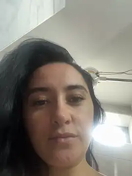 preetypeach online show from October 2025 09:02:02 PM