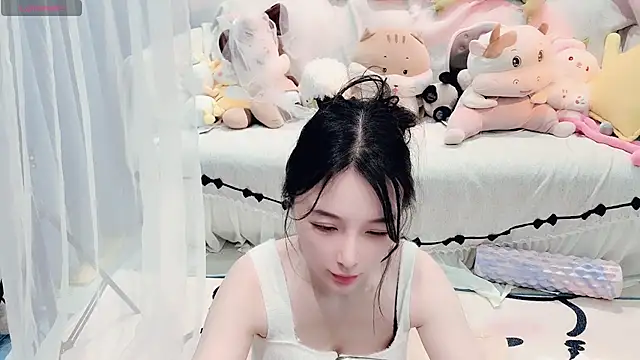 AKiKi711 online show from February 2026 04:57:02 AM