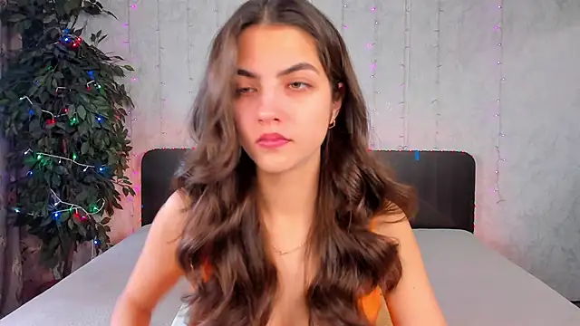 Milana Crystal  online show from February 2025 08:13:02 AM