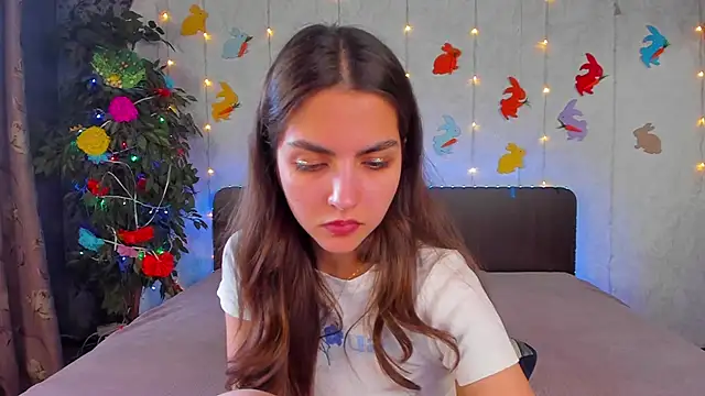 Milana Crystal  online show from April 2026 12:36:01 PM
