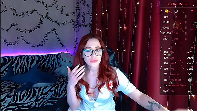 Snapshot of Sidney_blush chatting on March 2025 05:22:02 AM Sidney blush online show from March 2025 05:22:02 AM