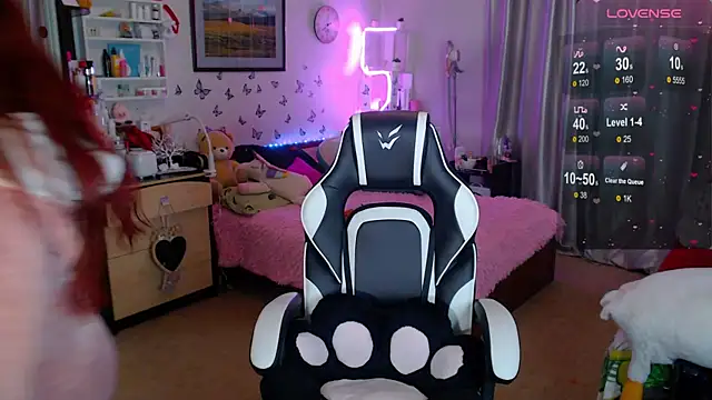 Snapshot of Sidney_blush chatting on January 2026 01:25:02 PM Sidney blush online show from January 2026 01:25:02 PM