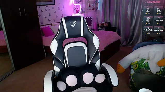 Snapshot of Sidney_blush chatting on February 2026 03:49:02 AM Sidney blush online show from February 2026 03:49:02 AM