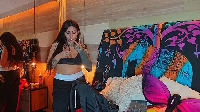 Cori Paige online show from February 2026 04:07:01 AM