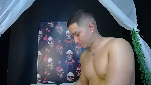 francesco evan online show from January 2025 12:02:01 AM