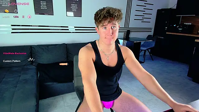 ChristianLevine  online show from January 2025 07:10:02 PM