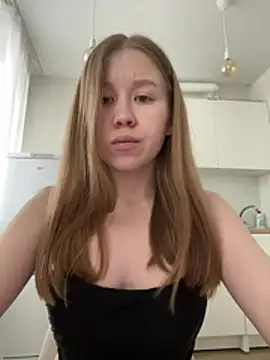 Snapshot of Eva_Weyne chatting on February 2026 11:06:02 AM Eva Weyne online show from February 2026 11:06:02 AM