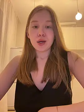Snapshot of Eva_Weyne chatting on February 2026 09:04:01 PM Eva Weyne online show from February 2026 09:04:01 PM