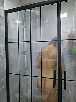 Esmertarcinim online show from November 2025 02:08:01 PM