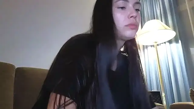 Snapshot of Mr-and-Mrs-Smith chatting on September 2025 03:13:02 PM Mr-and-Mrs-Smith online show from September 2025 03:13:02 PM