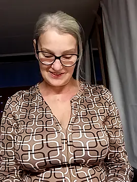 Snapshot of irinamaux chatting on September 2025 04:34:02 AM irinamaux online show from September 2025 04:34:02 AM