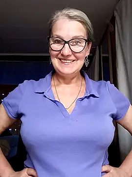 Snapshot of irinamaux chatting on September 2025 01:51:02 AM irinamaux online show from September 2025 01:51:02 AM