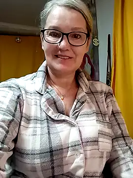 irinamaux online show from March 2026 03:55:01 AM