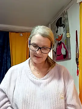 irinamaux online show from March 2026 10:37:01 AM