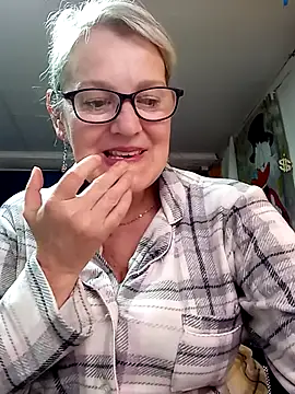 irinamaux online show from May 2026 03:46:01 AM