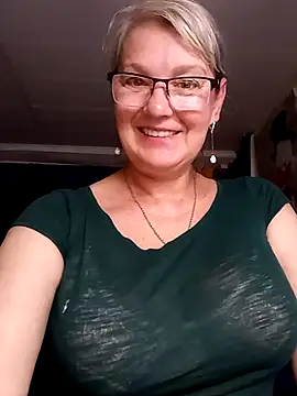 irinamaux online show from July 2026 04:36:02 AM