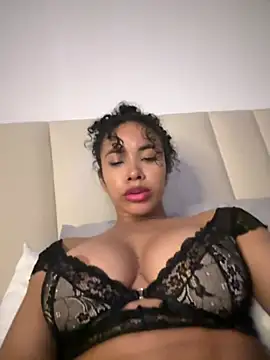 Brunettexio online show from February 2025 02:22:02 AM