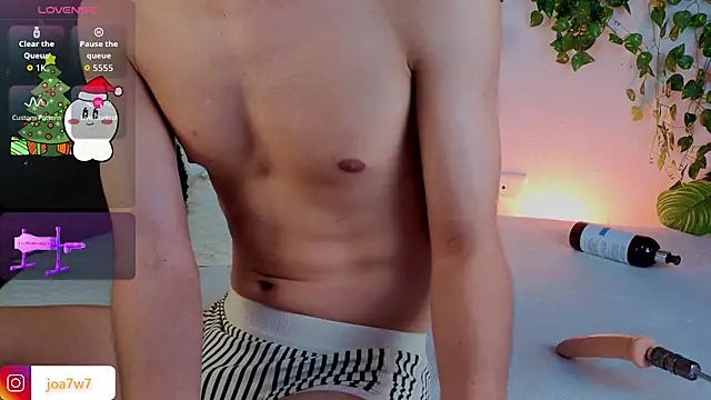 Snapshot of Levii_Ackermann chatting on December 2025 02:48:01 PM Levii Ackermann online show from December 2025 02:48:01 PM